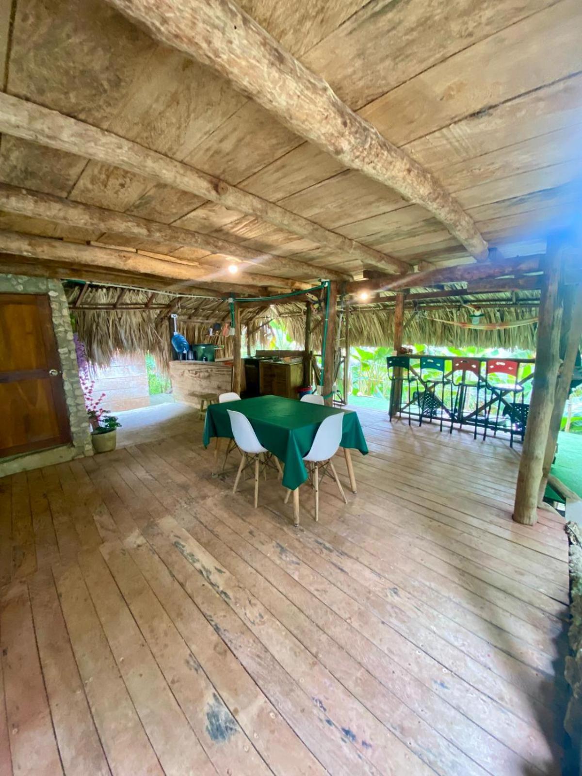 MALOKA SURF ISLA FUERTE - Beachfront Puerto Limon Exterior foto